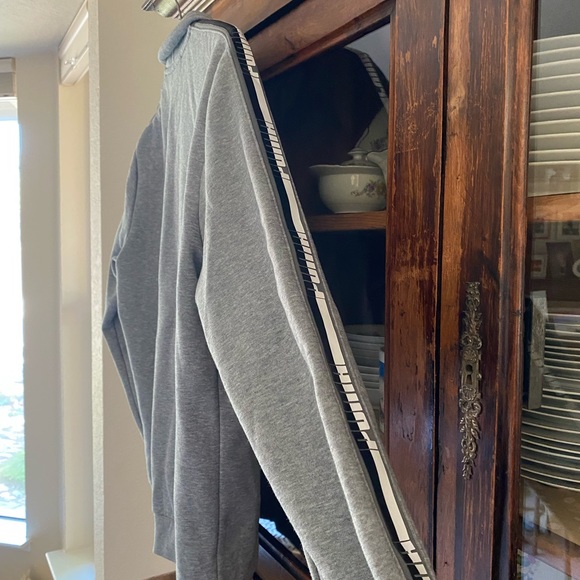 Puma Unisex Grey Zip-Up Cotton Sweatshirt - Picture 10 of 14